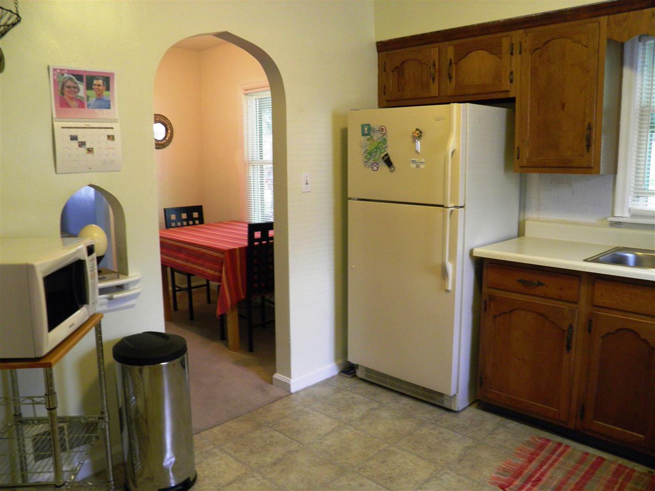 1021 N Spring St, Evansville, IN 47711 photo 6