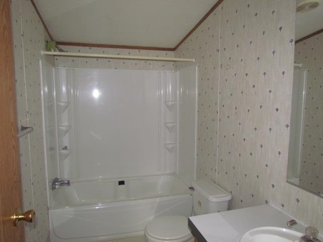 6915 Midway Dr, Poseyville, IN 47633 photo 12