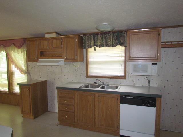 6915 Midway Dr, Poseyville, IN 47633 photo 4
