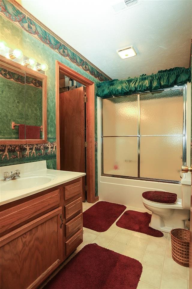 29 Wildcat Ct, Jasper, IN 47546 photo 7