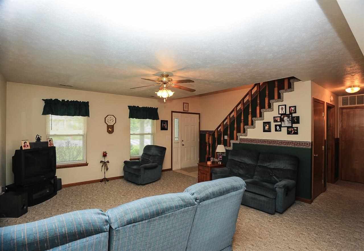 29 Wildcat Ct, Jasper, IN 47546 photo 4