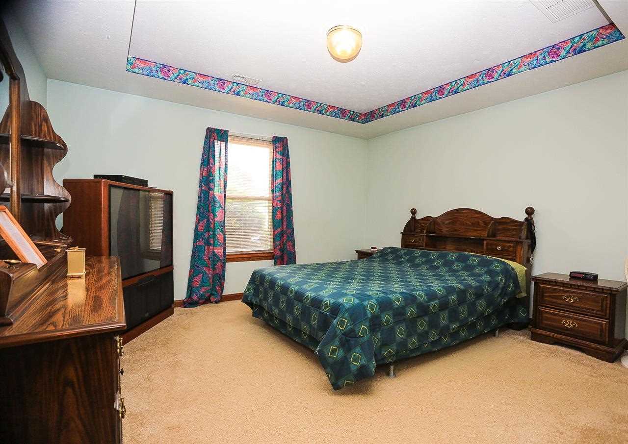 29 Wildcat Ct, Jasper, IN 47546 photo 8
