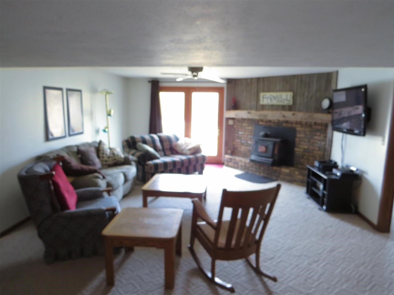 14135 Kimberly Ln, Middlebury, IN 46540 photo 6