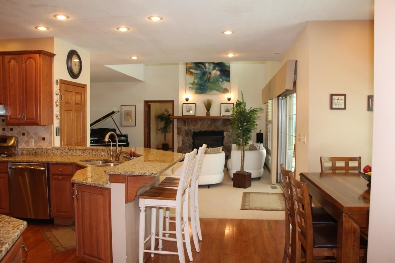 2608 Wildwood Ln, Winona Lake, IN 46590 photo 8