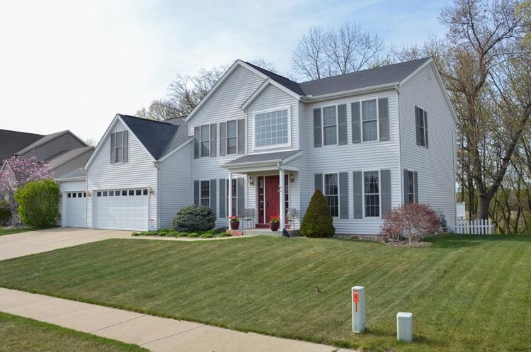 3934 Harrison Creek Ct, Mishawaka, IN 46544 photo 4
