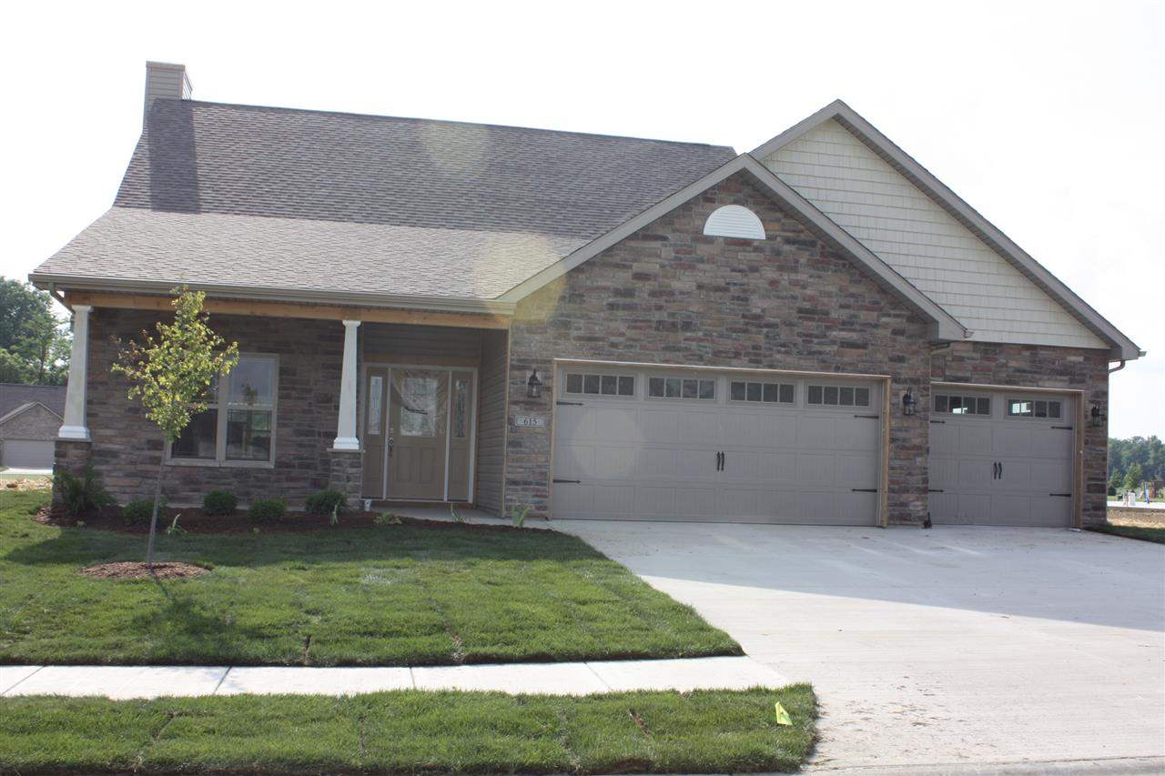 615 Bluegrass Trl, Kokomo, IN 46901 photo 1