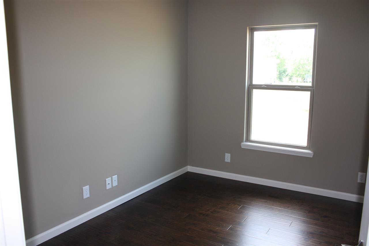 615 Bluegrass Trl, Kokomo, IN 46901 photo 6