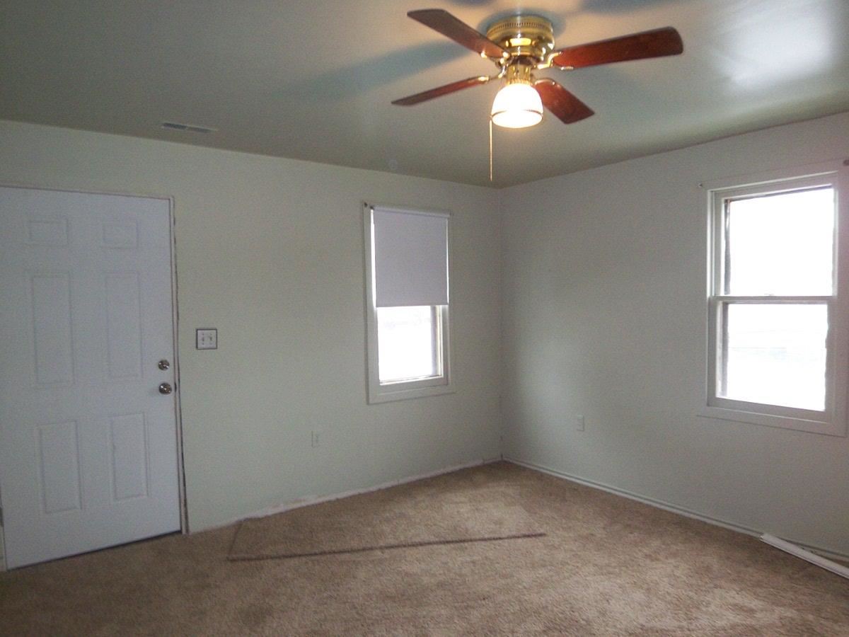107 S Tekoppel Ave, Evansville, IN 47712 photo 8