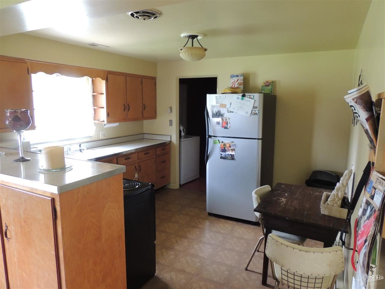 3736 Saint Joe Center Rd, Fort Wayne, IN 46835 photo 2