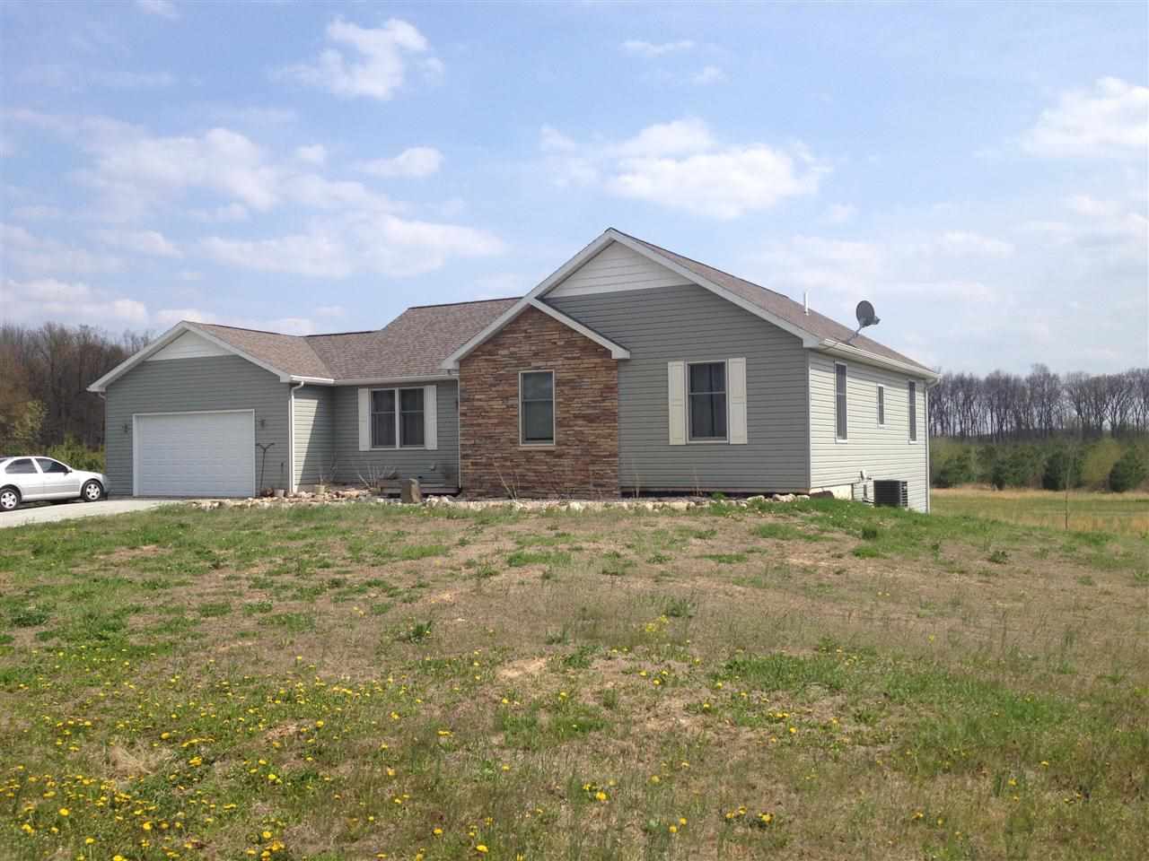 19609 7th Rd, Plymouth, IN 46563 photo 1