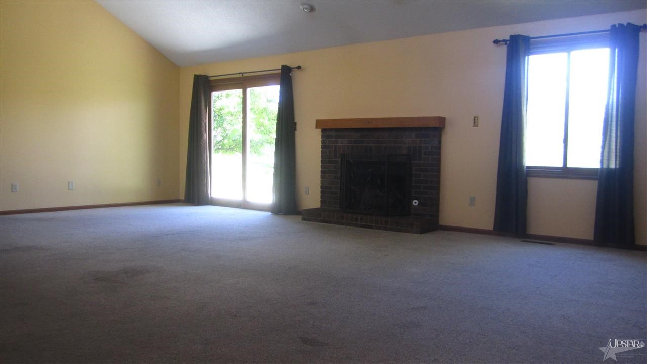 3220 Twisted Branch Pl, Fort Wayne, IN 46804 photo 8