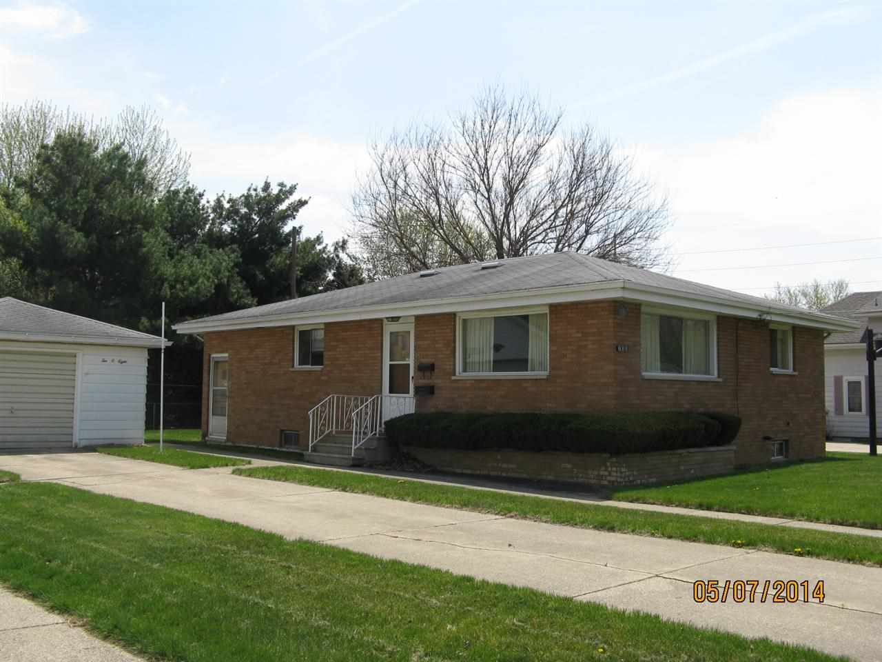 208 Oakside Ave, Mishawaka, IN 46544 photo 2