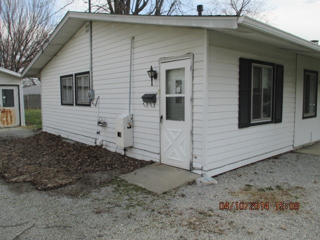 2722 Fenley St, Kokomo, IN 46901 photo 2