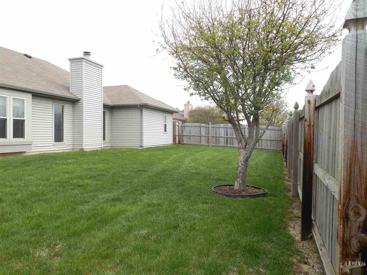 8731 Ash Bourne Dr, Fort Wayne, IN 46804 photo 5