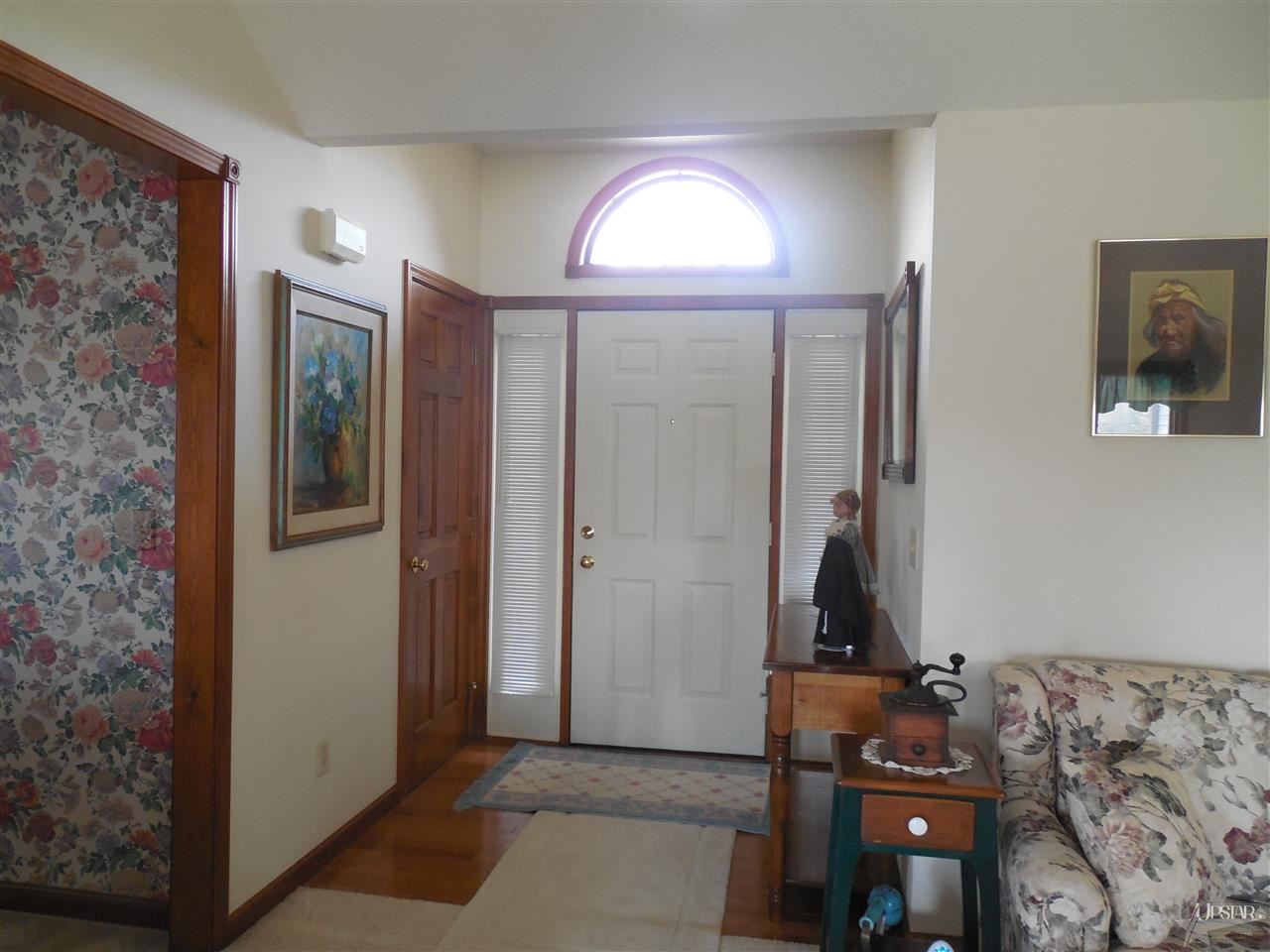 8731 Ash Bourne Dr, Fort Wayne, IN 46804 photo 6