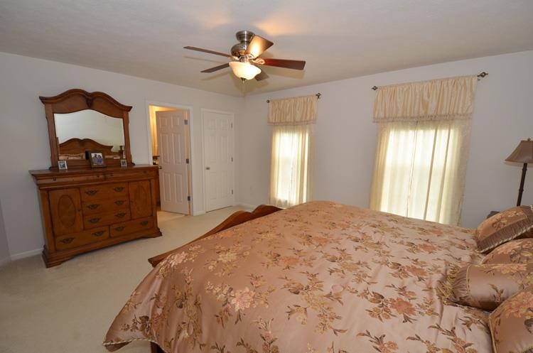 18332 Brussels Dr, South Bend, IN 46637 photo 17