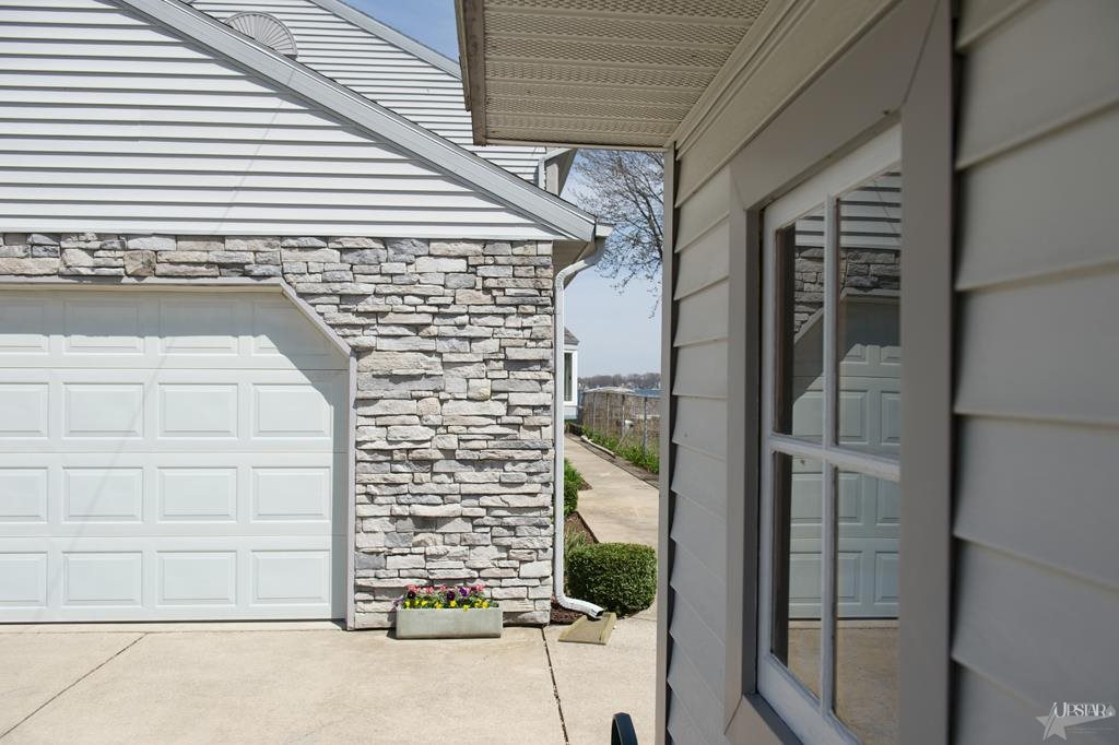 6686 E Waco Dr, Syracuse, IN 46567 photo 27