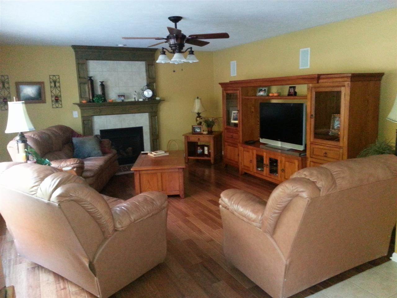 54674 Drummer Ct, Osceola, IN 46561 photo 8