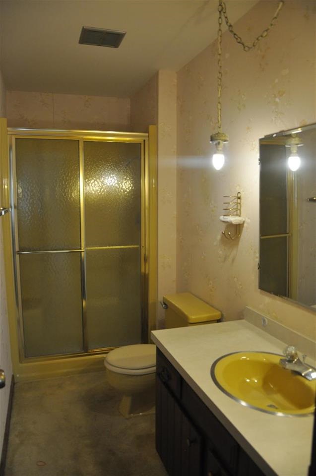 825 Irvin Ave, Evansville, IN 47715 photo 9