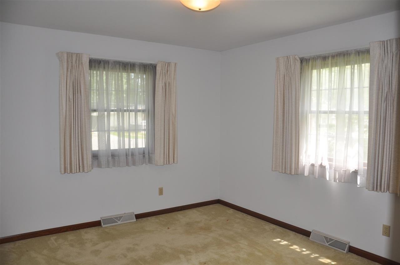 825 Irvin Ave, Evansville, IN 47715 photo 10