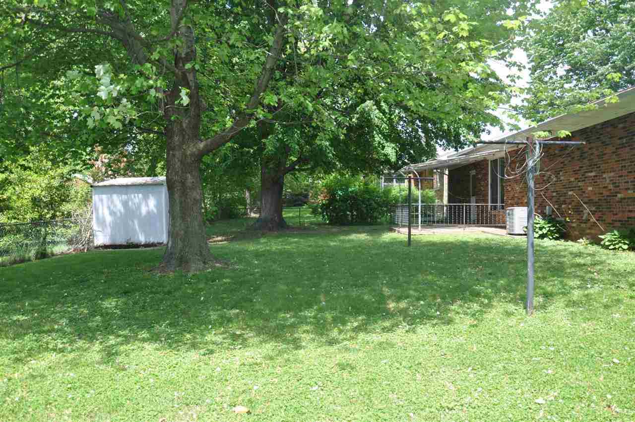 825 Irvin Ave, Evansville, IN 47715 photo 19