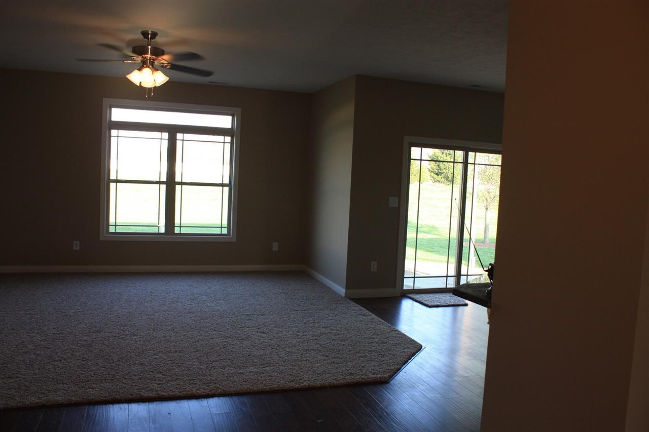 3697 Meadow View Dr, Kokomo, IN 46902 photo 2
