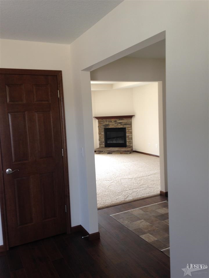 7217 Tudor Pl, Fort Wayne, IN 46818 photo 3