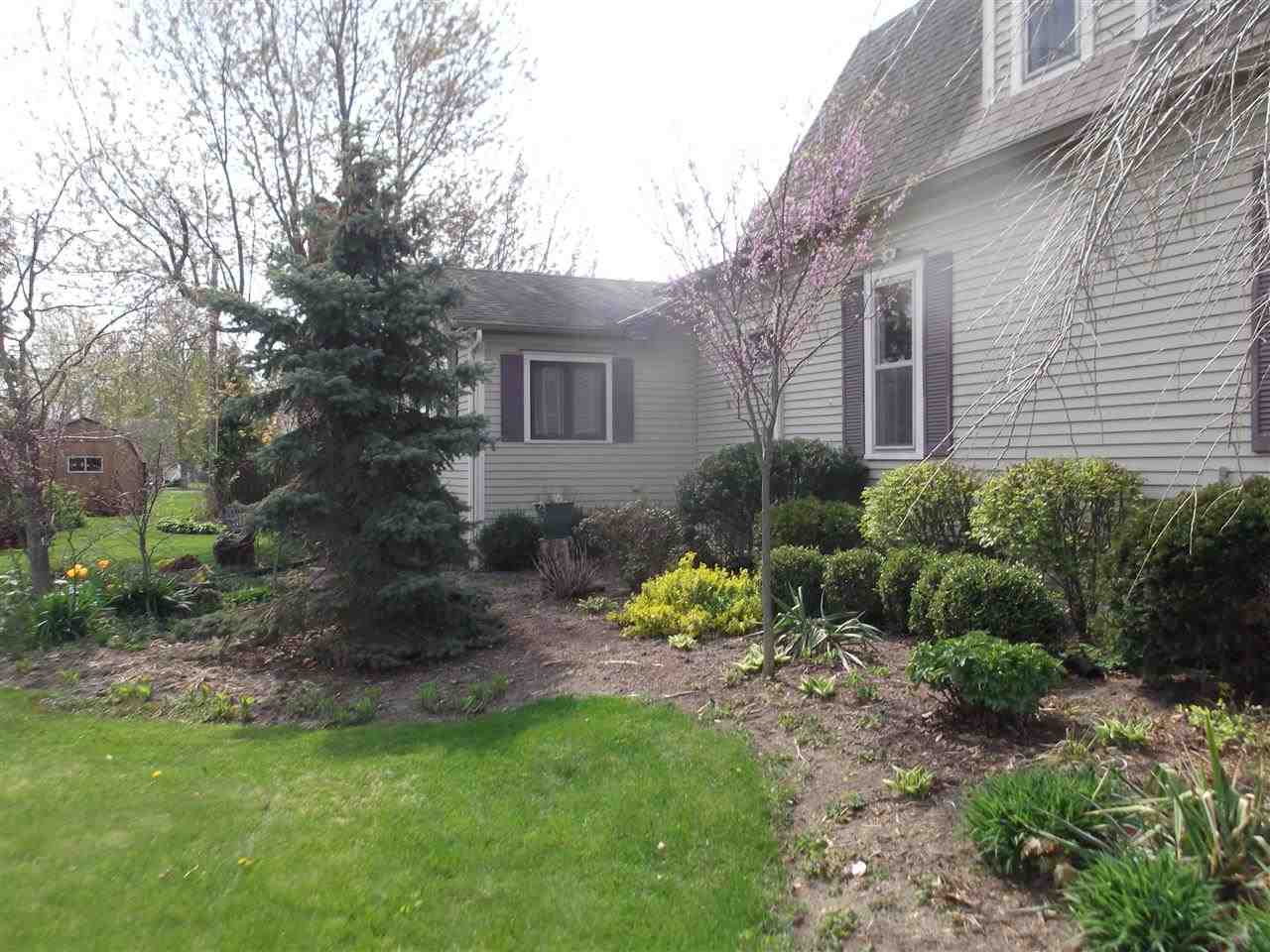 107 S West St, Monroeville, IN 46773 photo 6