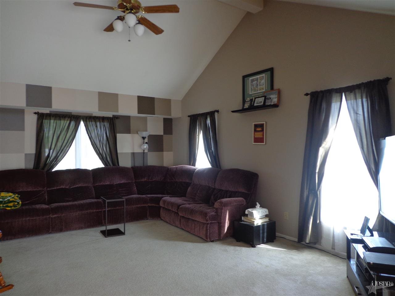 1560 Wheatfield Ct, Bluffton, IN 46714 photo 5