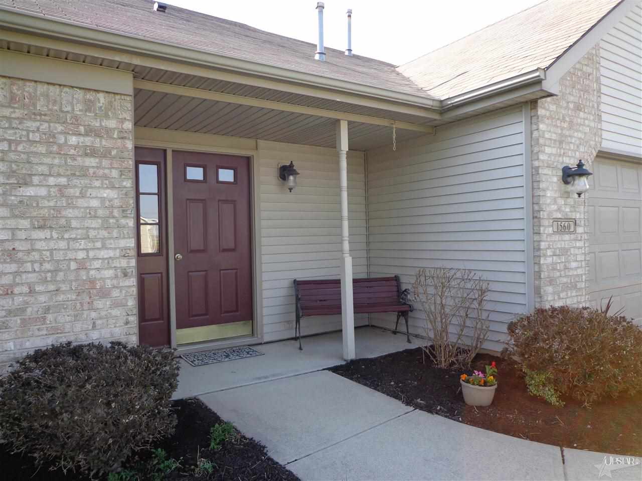 1560 Wheatfield Ct, Bluffton, IN 46714 photo 3
