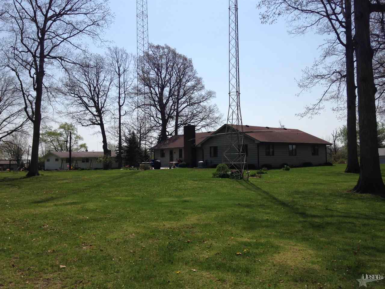 5204 Gehring Ln, Fort Wayne, IN 46818 photo 3