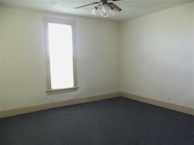 13901 Darmstadt Rd, Evansville, IN 47725 photo 4
