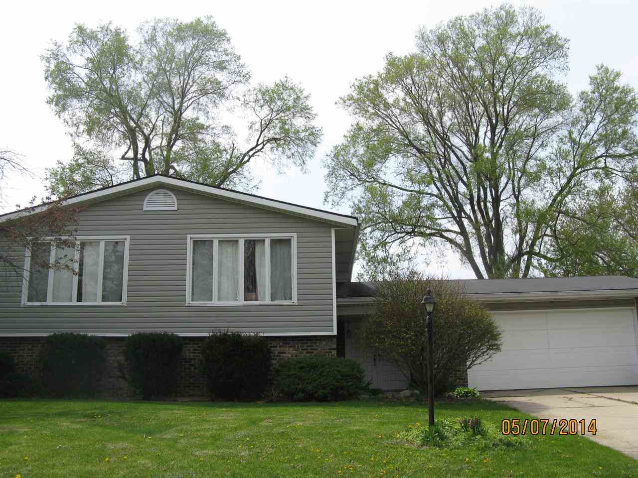 59167 Merrimac Ln, Elkhart, IN 46517 photo 2