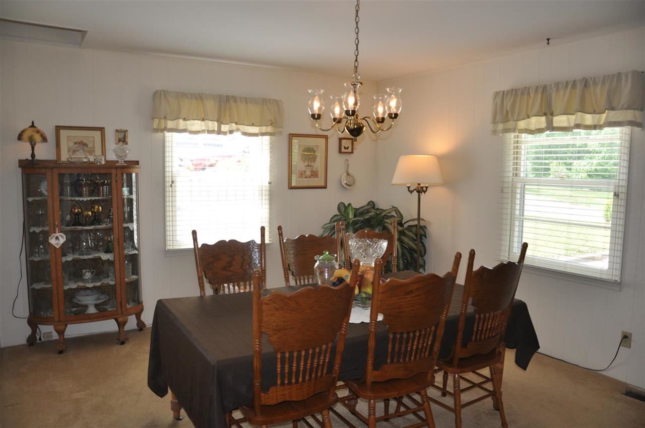 3200 Folz Ln, Evansville, IN 47720 photo 4