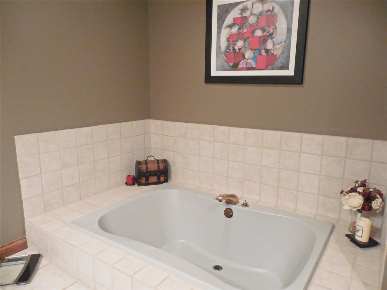 11350 Vixen Dr, Evansville, IN 47712 photo 12