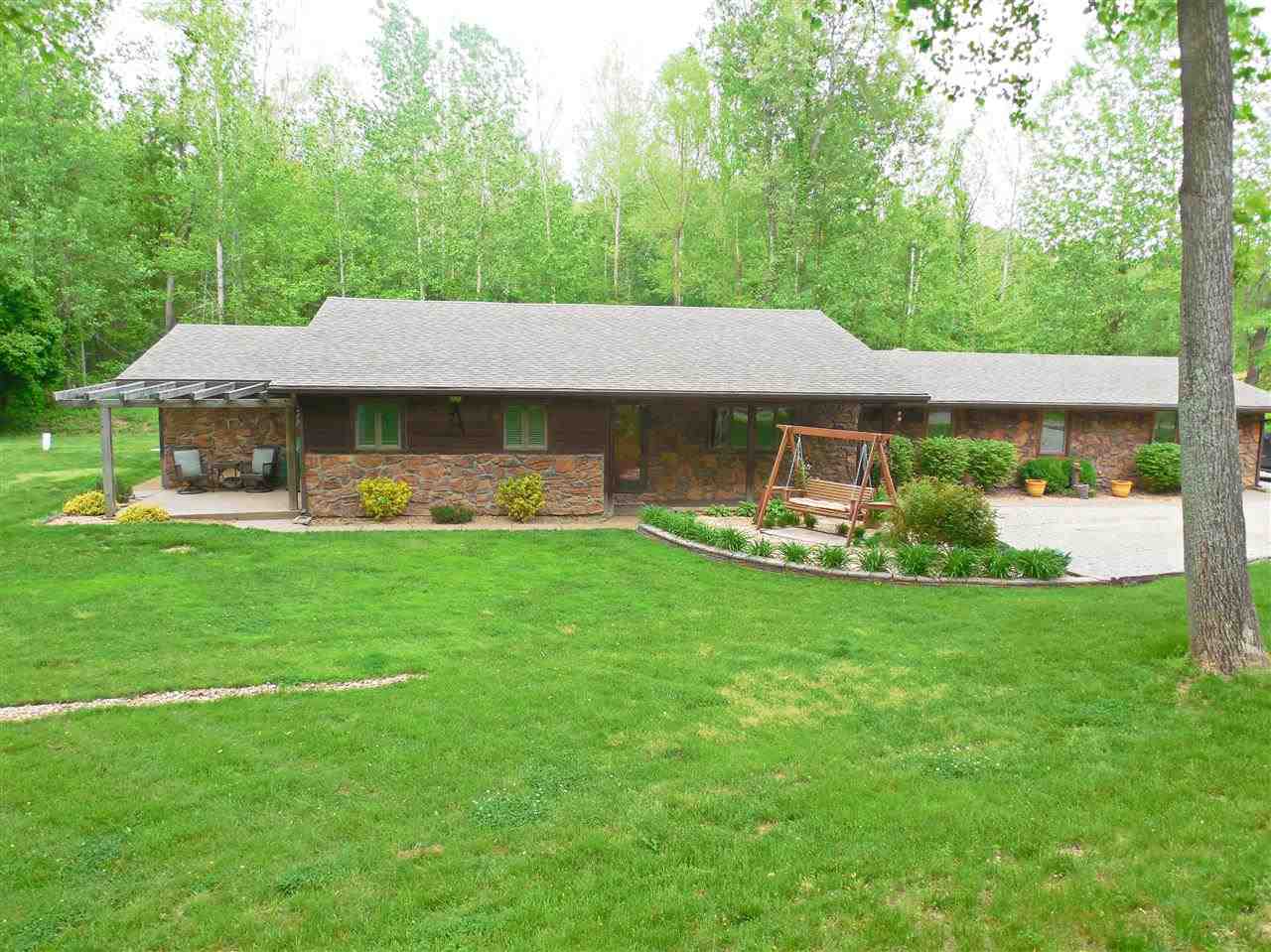 11350 Vixen Dr, Evansville, IN 47712 photo 1