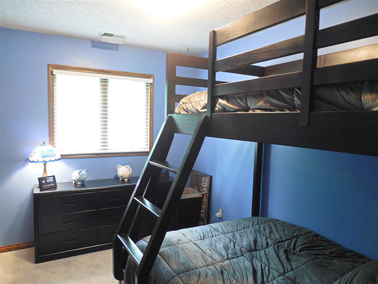 11350 Vixen Dr, Evansville, IN 47712 photo 13