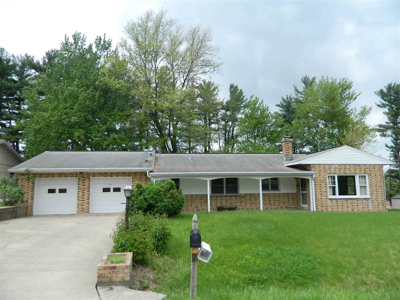 2431 N Skyline Dr, Bloomington, IN 47404 photo 1