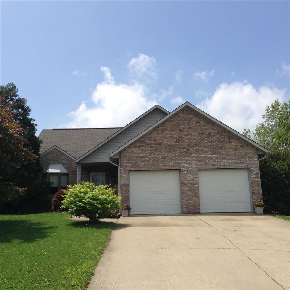 211 Beechwood Dr, Ellettsville, IN 47429 photo 1