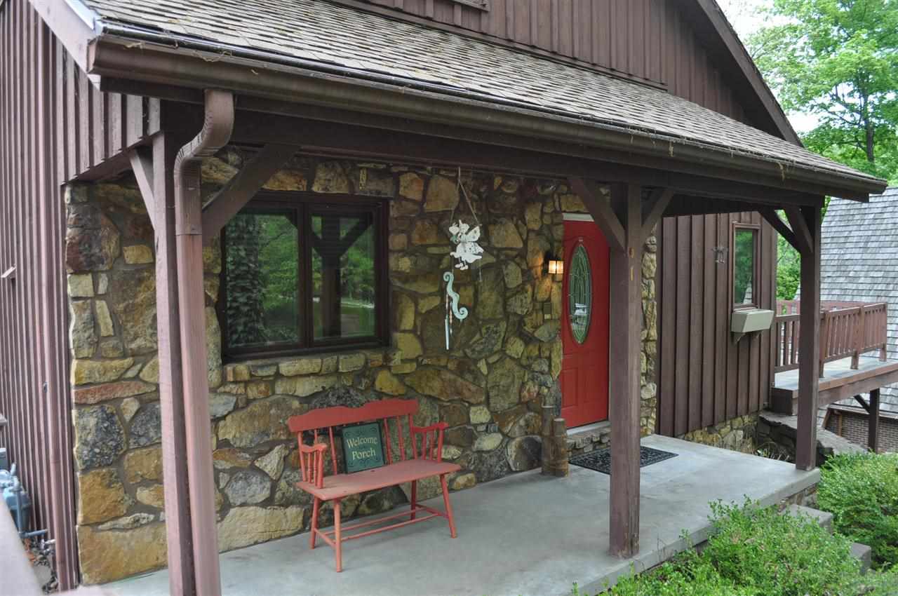 212 W Pine Dr, Santa Claus, IN 47579 photo 2