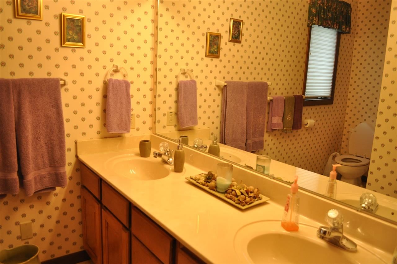212 W Pine Dr, Santa Claus, IN 47579 photo 11