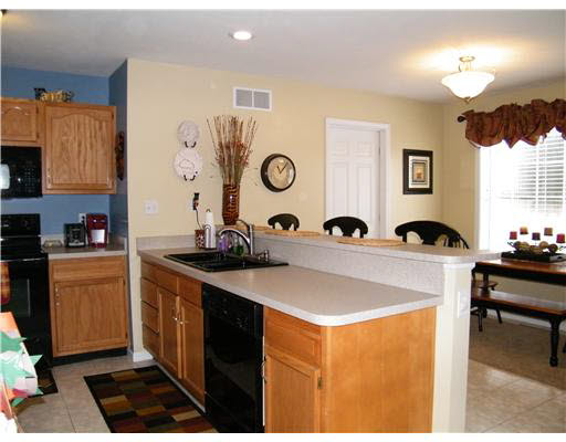 1201 Far Pond Cir, Mishawaka, IN 46544 photo 6
