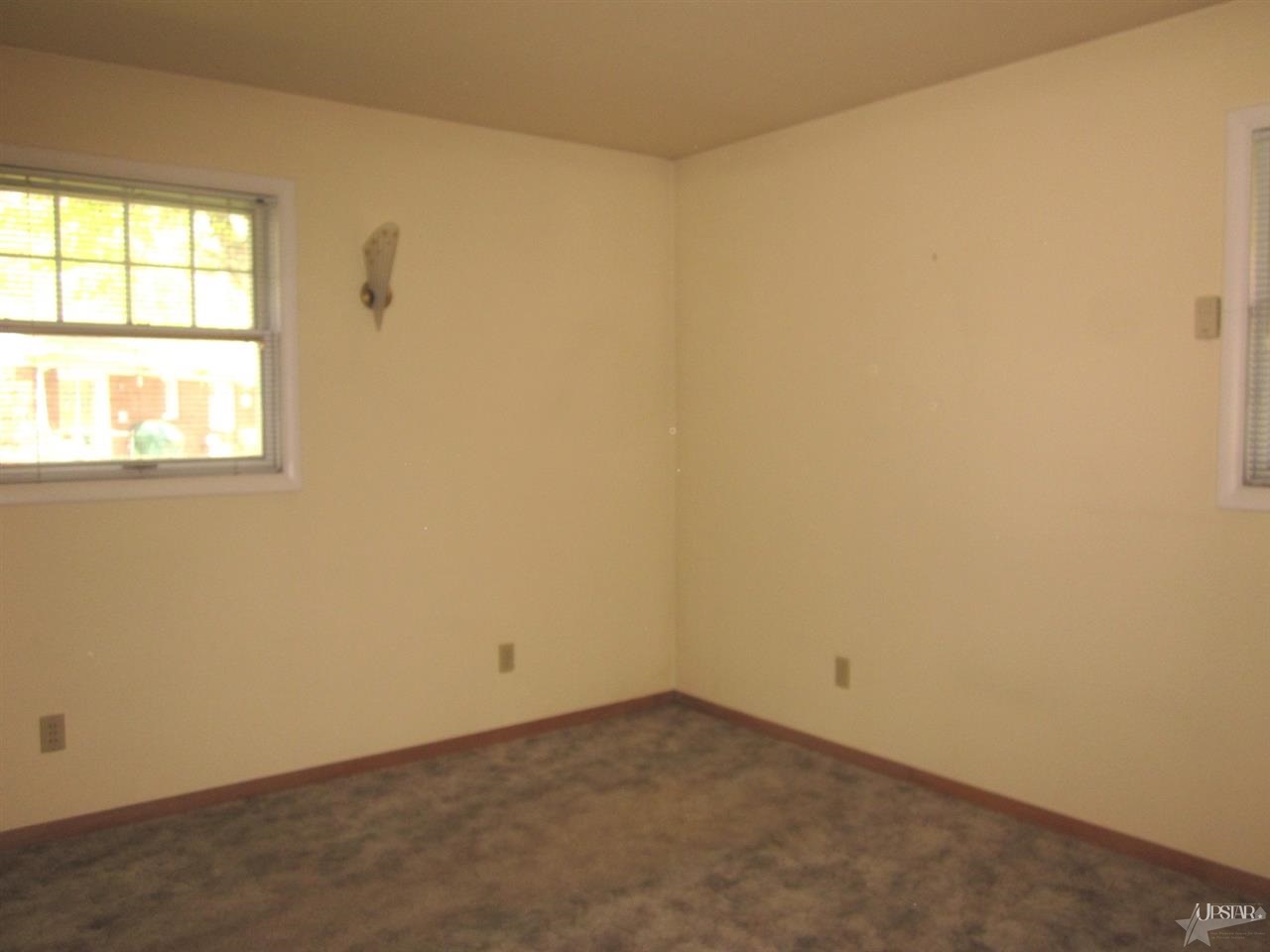2805 Castle Dr, Fort Wayne, IN 46816 photo 12