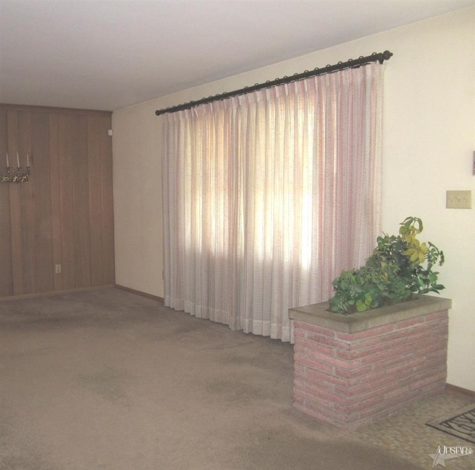 2805 Castle Dr, Fort Wayne, IN 46816 photo 10