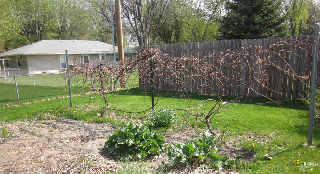 2805 Castle Dr, Fort Wayne, IN 46816 photo 16