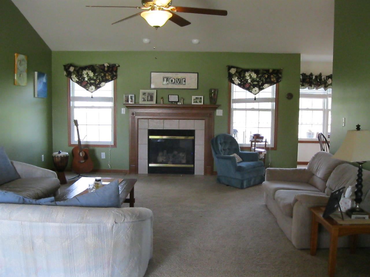 56044 Farmington Dr, Middlebury, IN 46540 photo 7