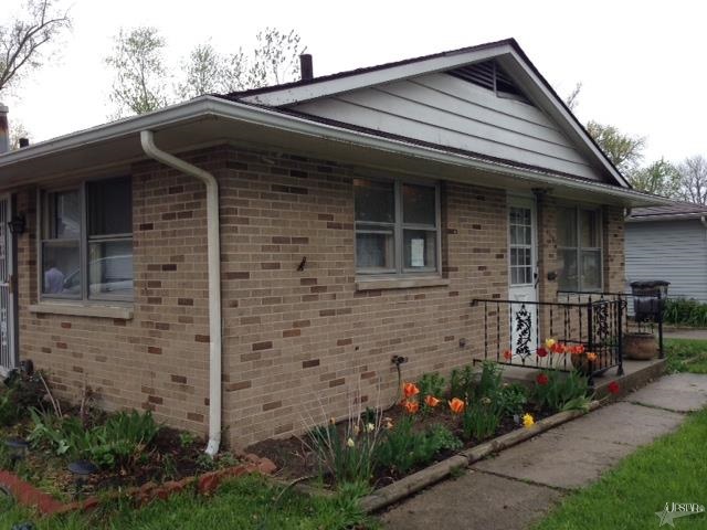 4110 Plaza Dr, Fort Wayne, IN 46806 photo 3