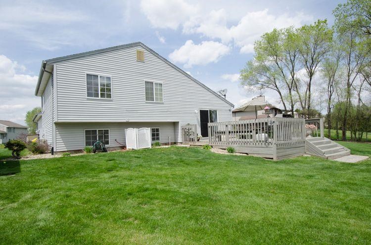 52378 Country Acres Dr, Elkhart, IN 46514 photo 3