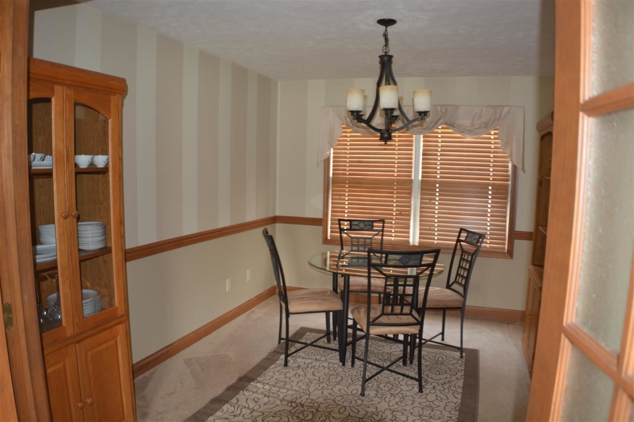 105 Heather Pl, Sharpsville, IN 46068 photo 5