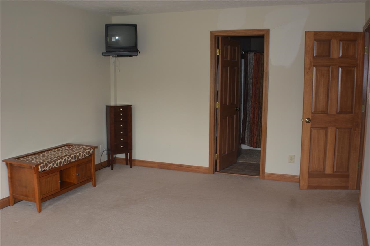 105 Heather Pl, Sharpsville, IN 46068 photo 8